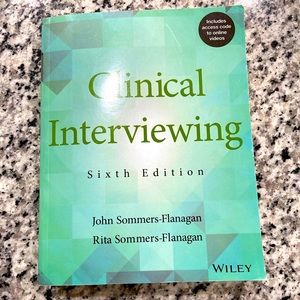 Clinics interviewing book.